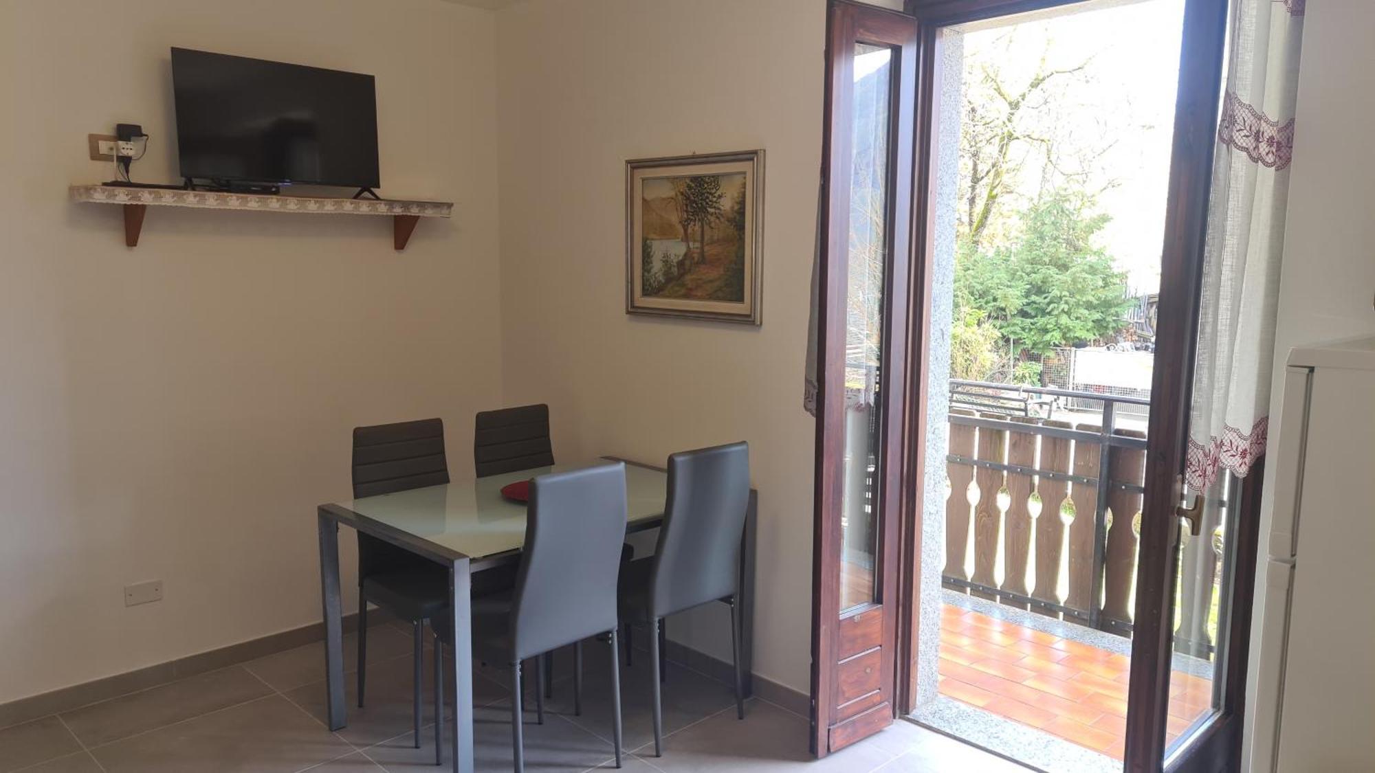 Bioledro Casa Lena Apartment Mezzolago Ngoại thất bức ảnh